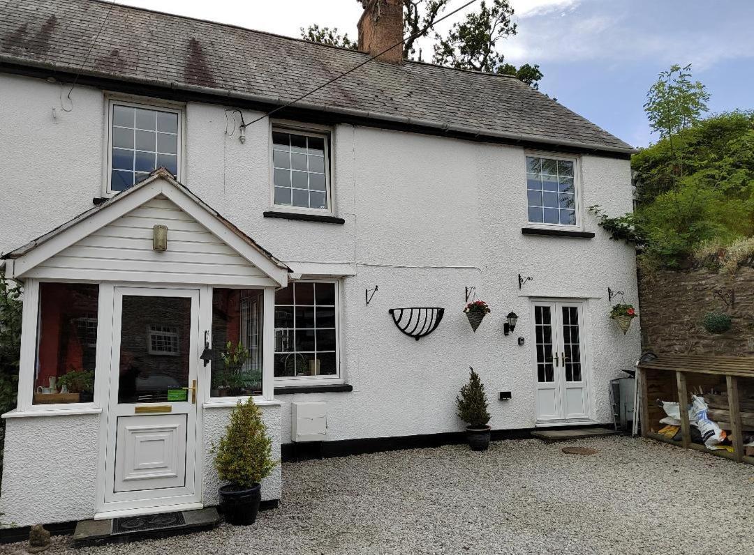 Rooms By The River At Glan Aber Cynwyd Exterior foto